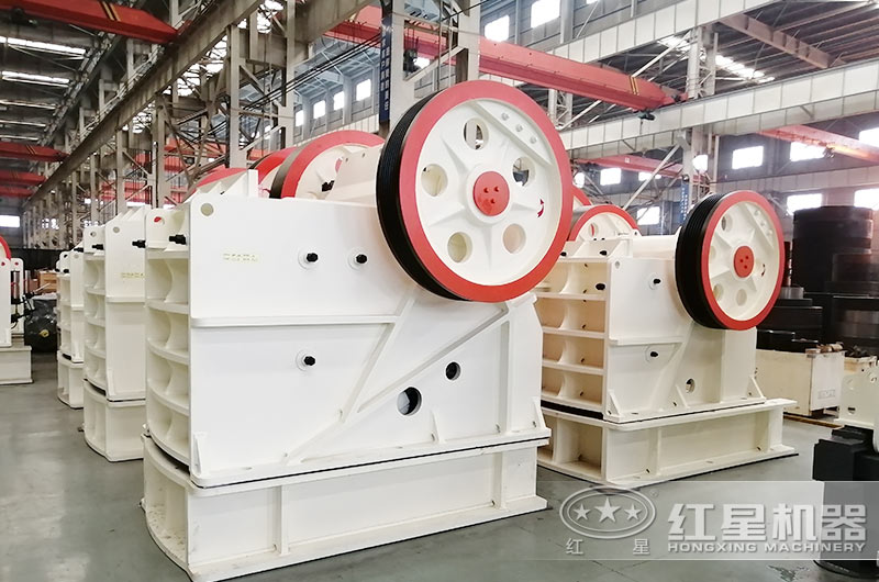 粗碎顎式破碎機 粗碎顎式破碎機